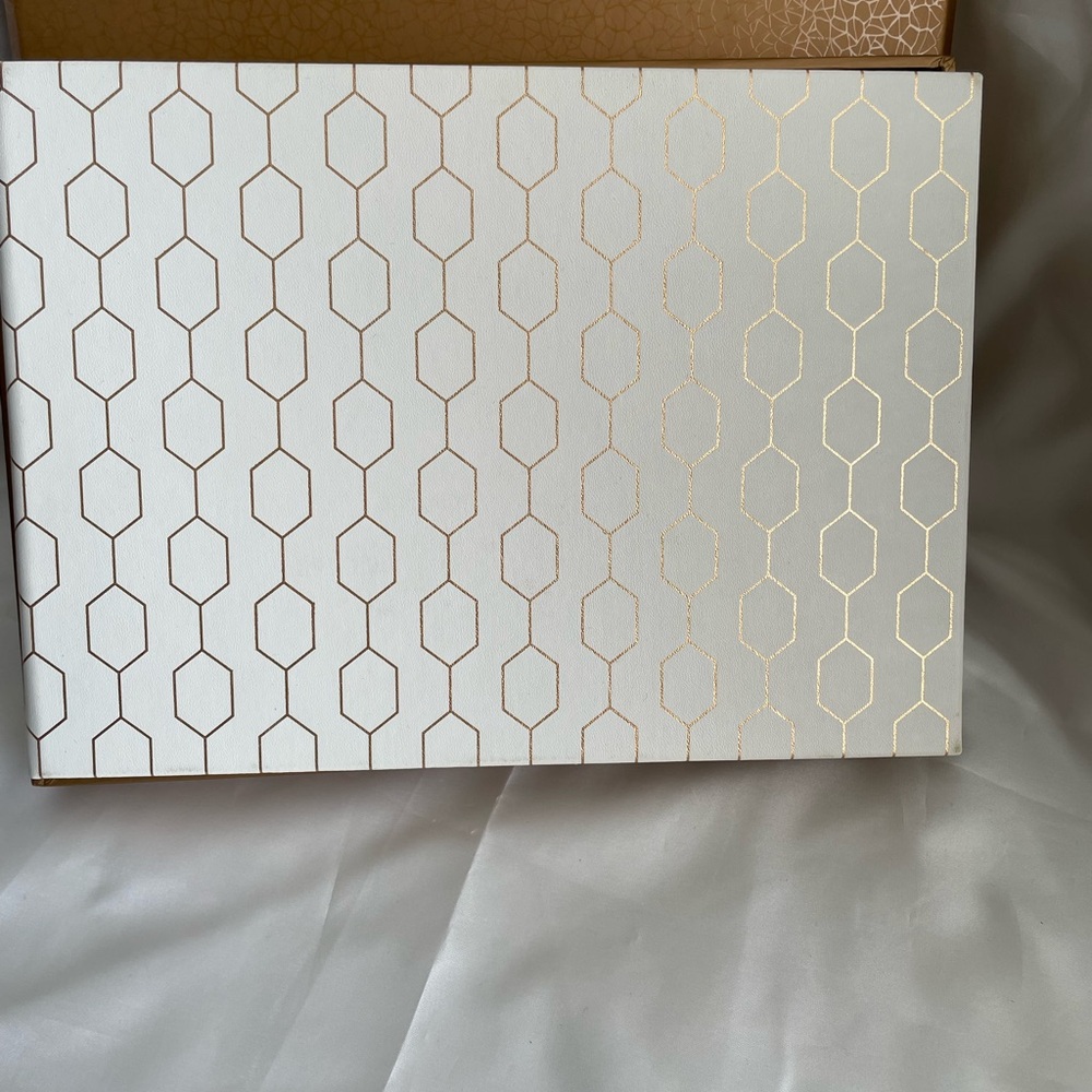 Wedgwood Guest Book Contains 120 Ruled Pages In Original Box